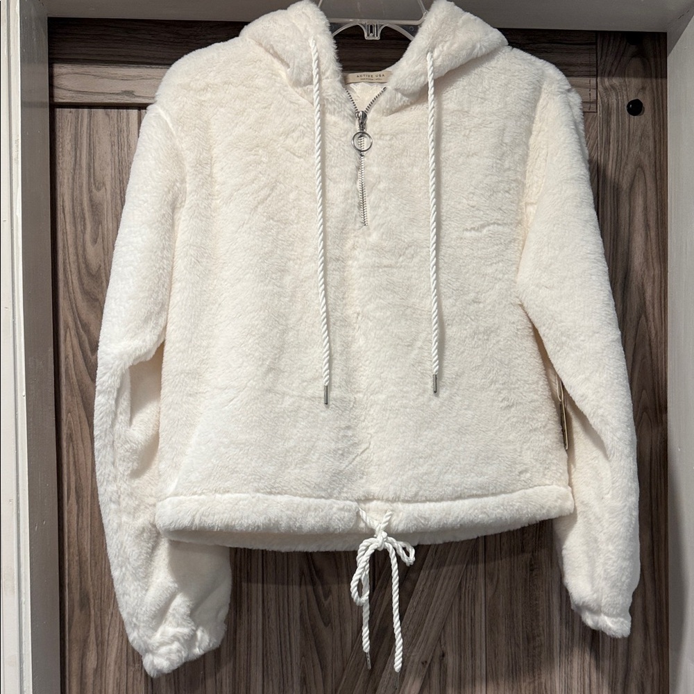 Active USA fuzzy white hoodie